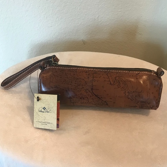 Patricia Nash Handbags - New Patricia Nash Leather Map Print Oblong Case